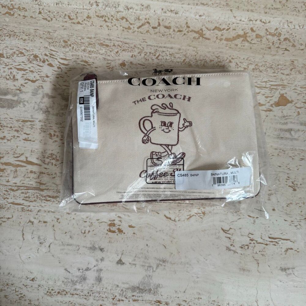 NWT Coach coffee shop  exclusive turn lock pouch - Picture 10 of 10